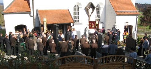 Jahrtag der Holzollinger Ortsvereine - Foto:Weidl